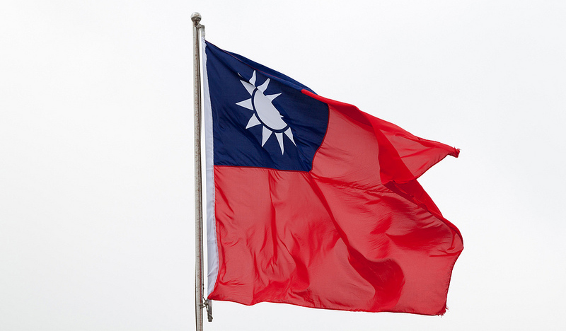台湾：鴻海創業者の郭氏、国民党を離党　無所属で総統選に出馬か