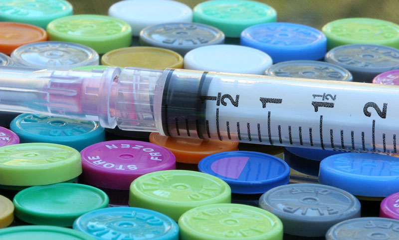 武田薬品、日本の製薬会社で初めてジカ熱ワクチンの開発へ