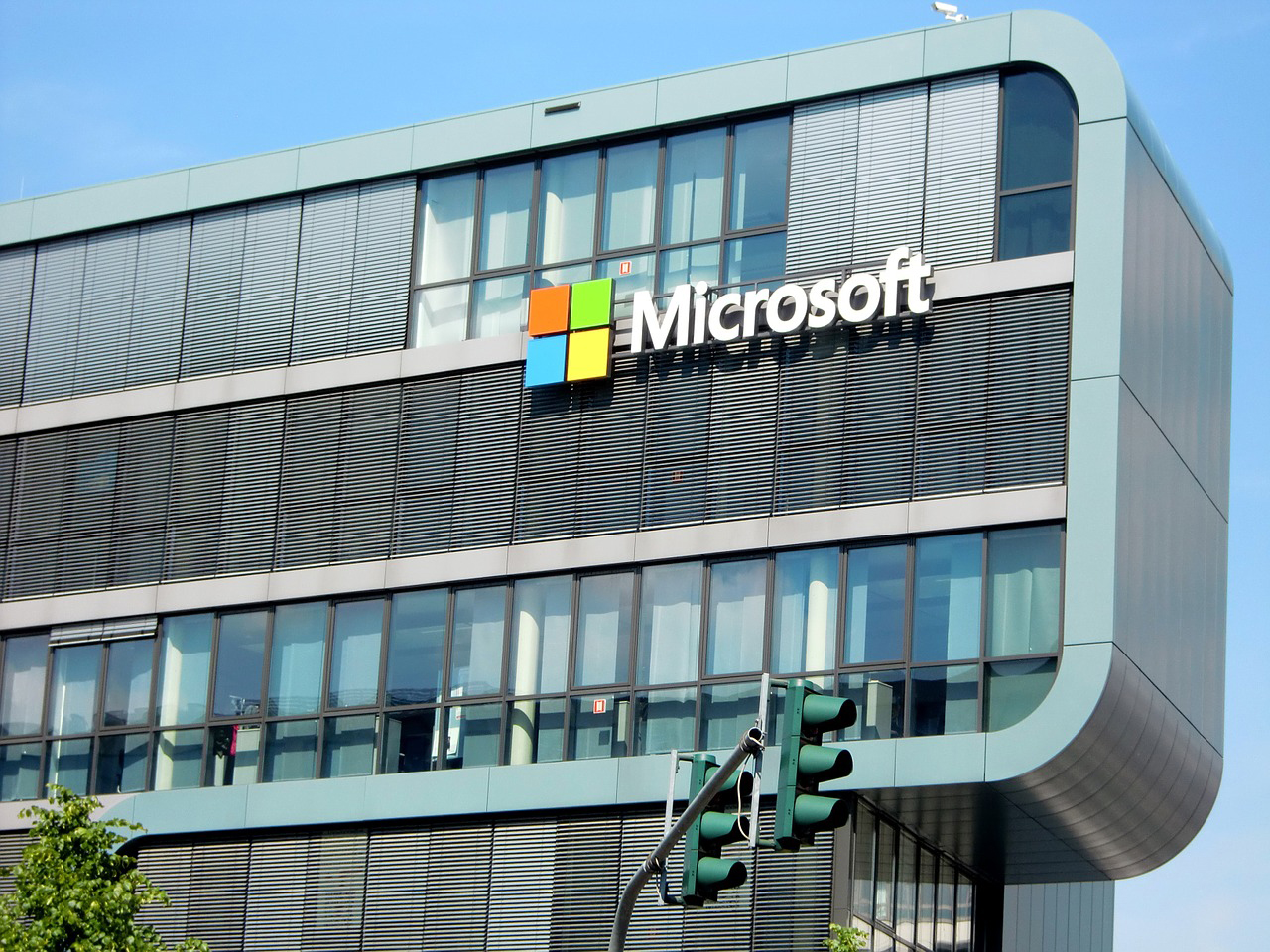 米マイクロソフトがミャンマーでOffice365を販売開始