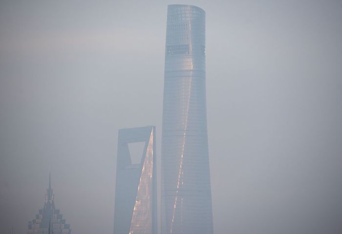 世界で2番目の高さ「上海タワー」入居率3割のゴーストタウンに