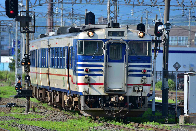 ヤンゴン市環状鉄道に日本製の気動車66両を投入へ