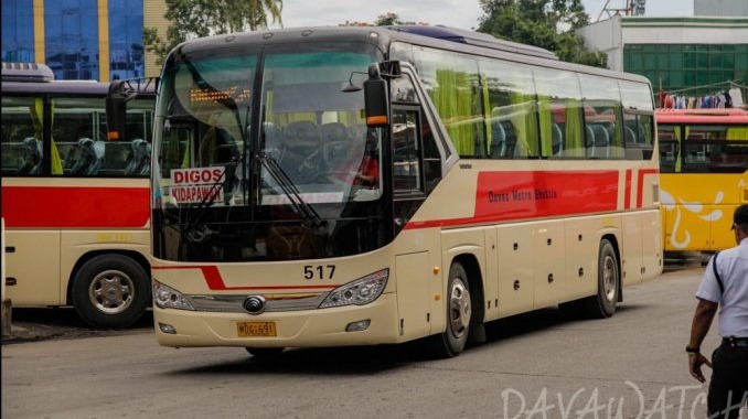 フィリピン・ダバオ市と姉妹都市の中国・南寧市　ダバオにバス2台を提供