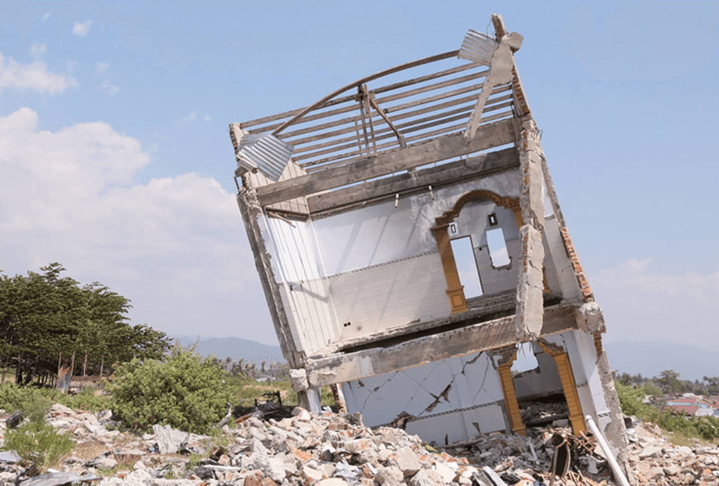 インドネシア：残る傷跡、支え合う人々　中部スラウェシ震災１年
