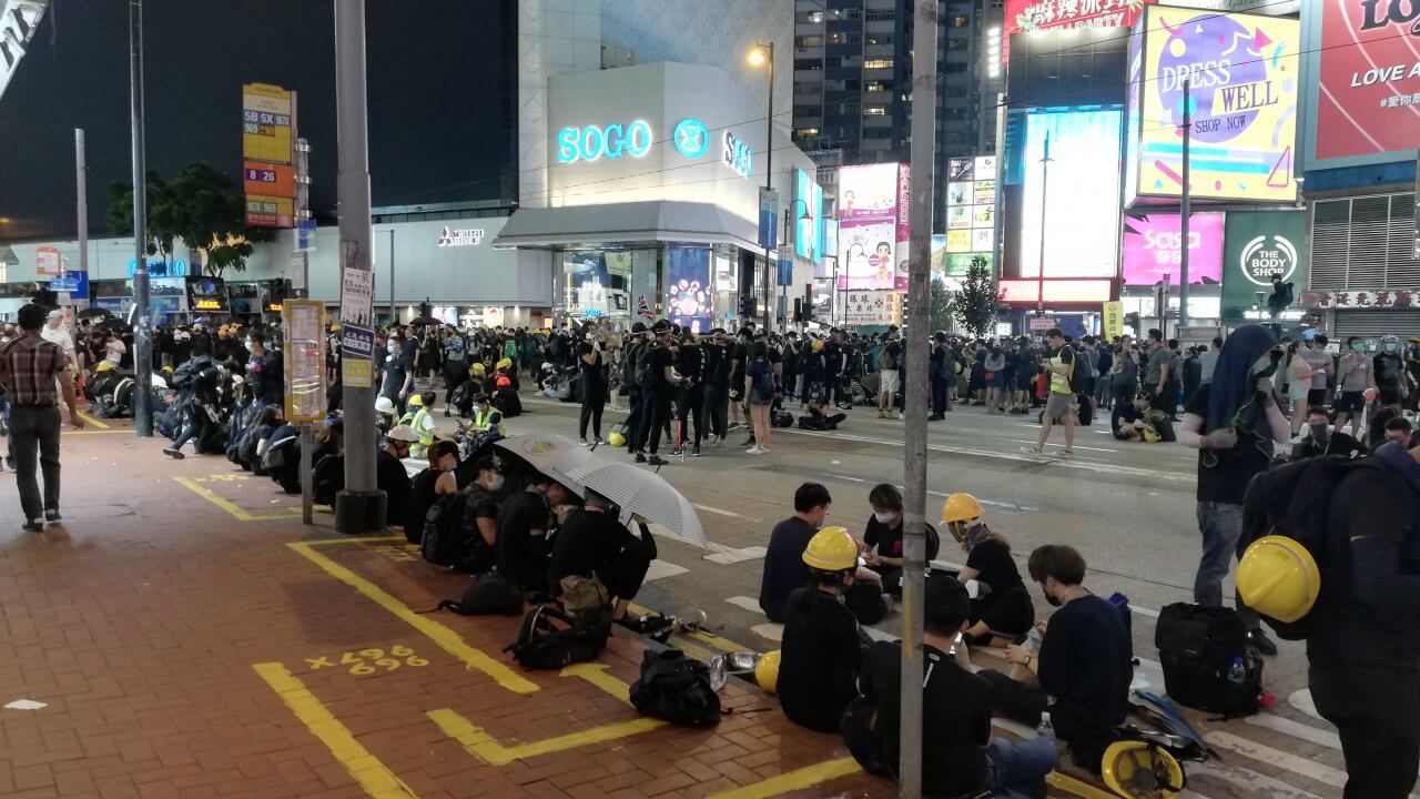 香港：歳末爆弾テロ計画を阻止、４人逮捕