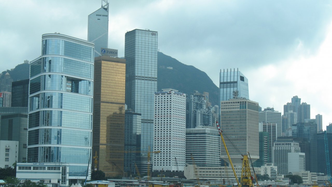 香港：財政長官、経済は危機もあれば商機も