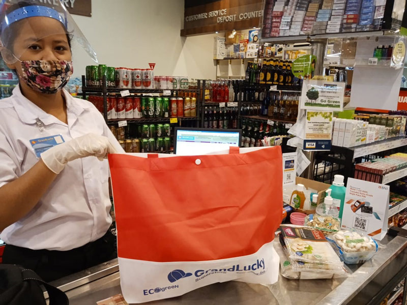 インドネシア：スーパーでレジ袋禁止に　マイバッグなど使用促進