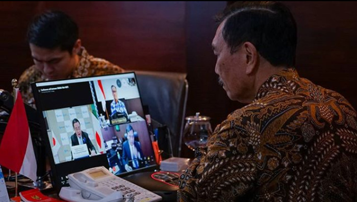 インドネシア：経済産業相と電話会談　ルフット海事・投資調整相