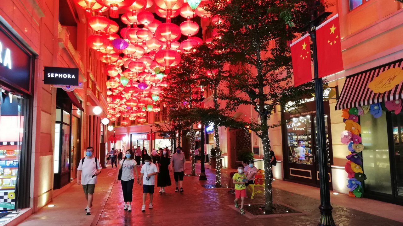 香港：国慶節連休は地場の消費が活発化