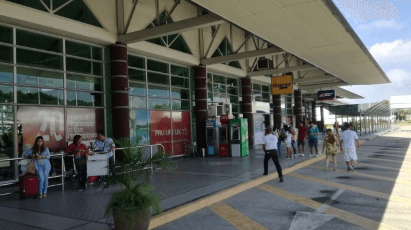 フィリピン：日本での滞在歴を持つ乗客がダバオ国際空港で隔離施設へ移送される
