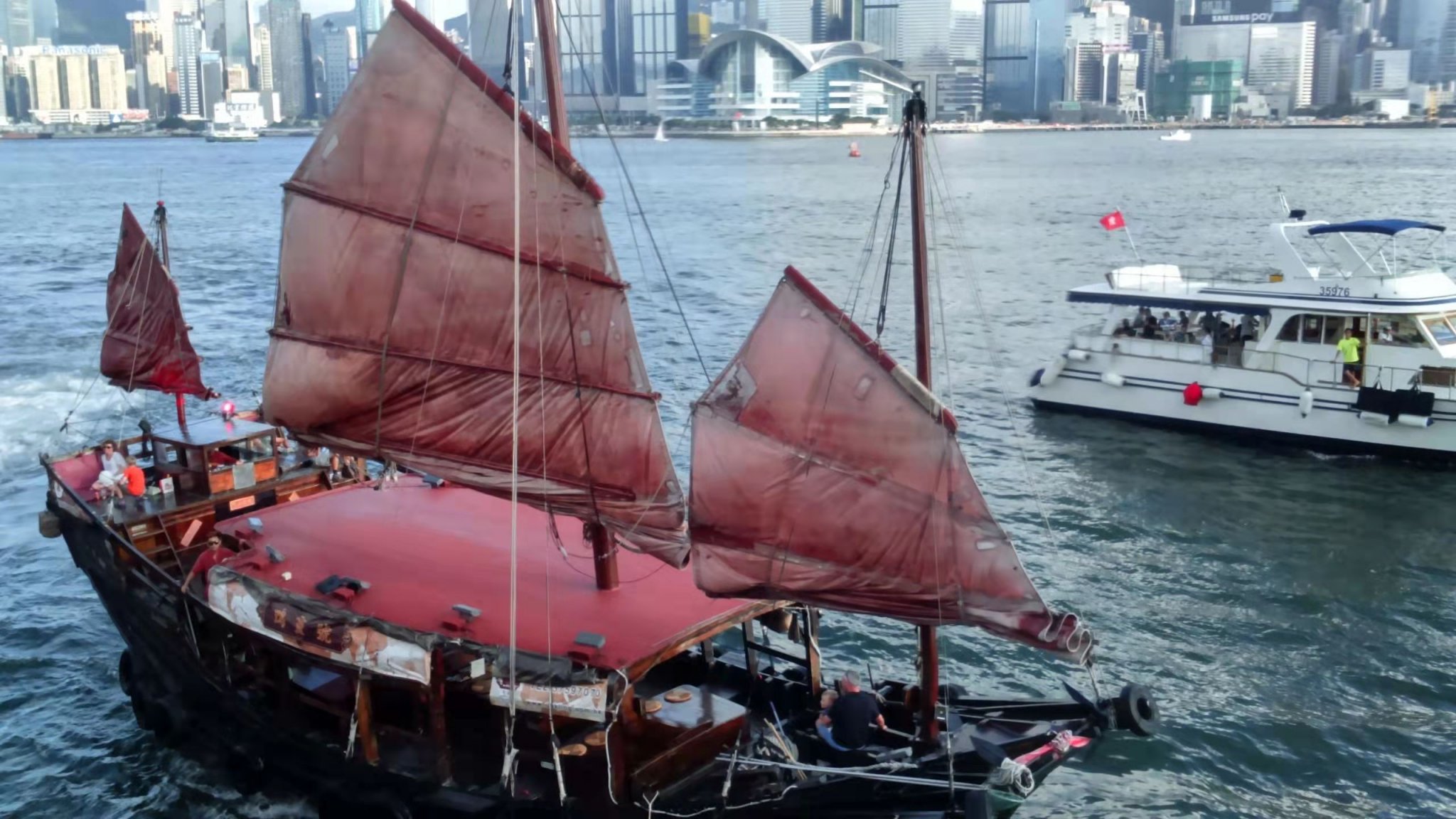 香港：１１月の観光統計、来港者５９％増