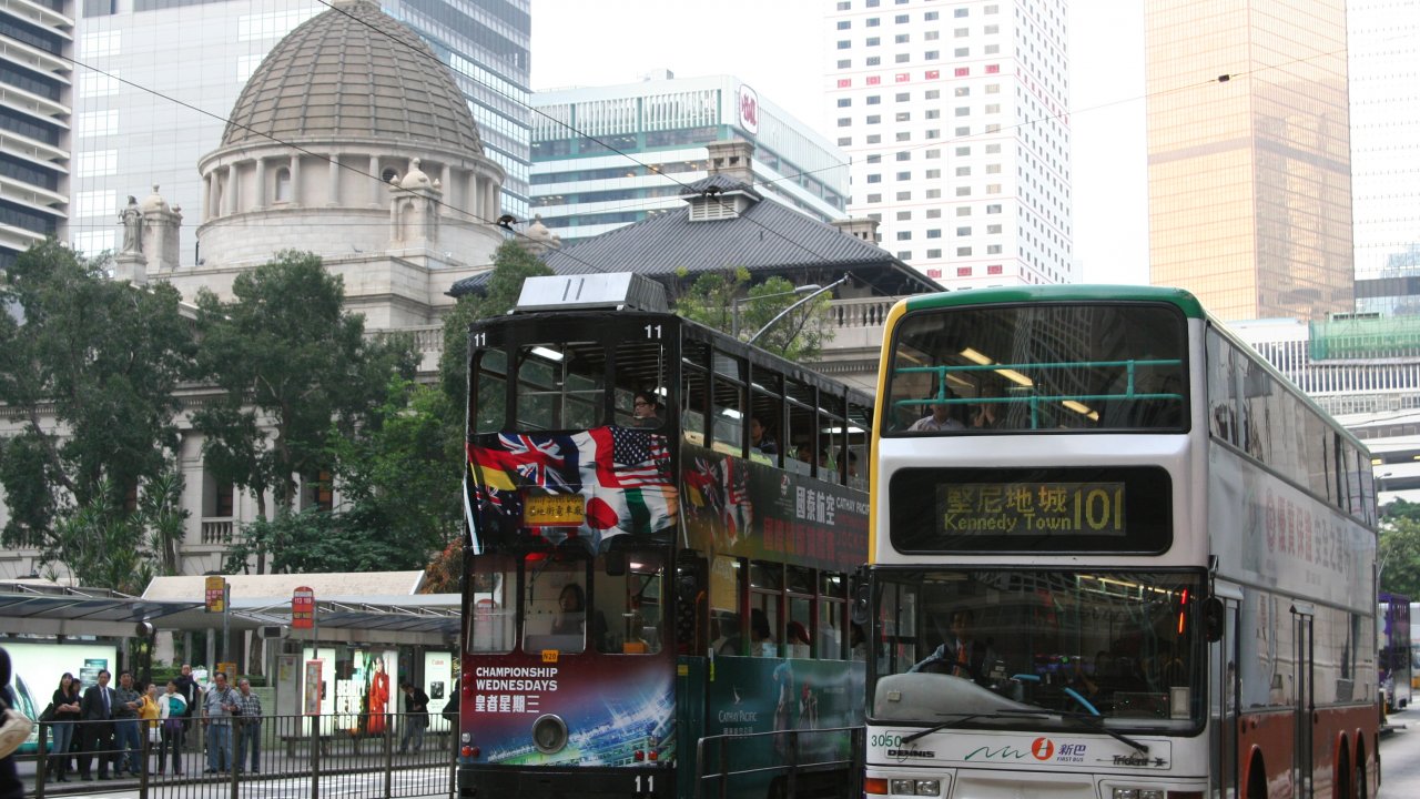 香港：新年に多くの公共サービスが値上げ